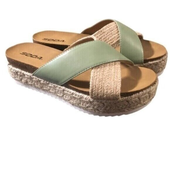 Women's  Sandals Size 7 .5 Green Platform Espadrille Criss cross Slide Slip On - Picture 1 of 6